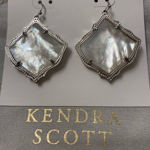 Kendra Scott Kirsten Earrings - Worn Twice!